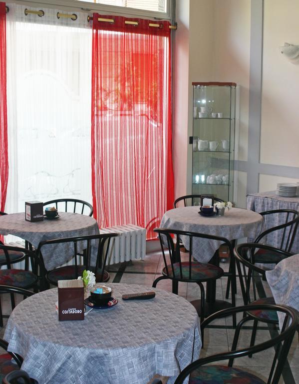 Domus Hotel İskenderiye Dış mekan fotoğraf
