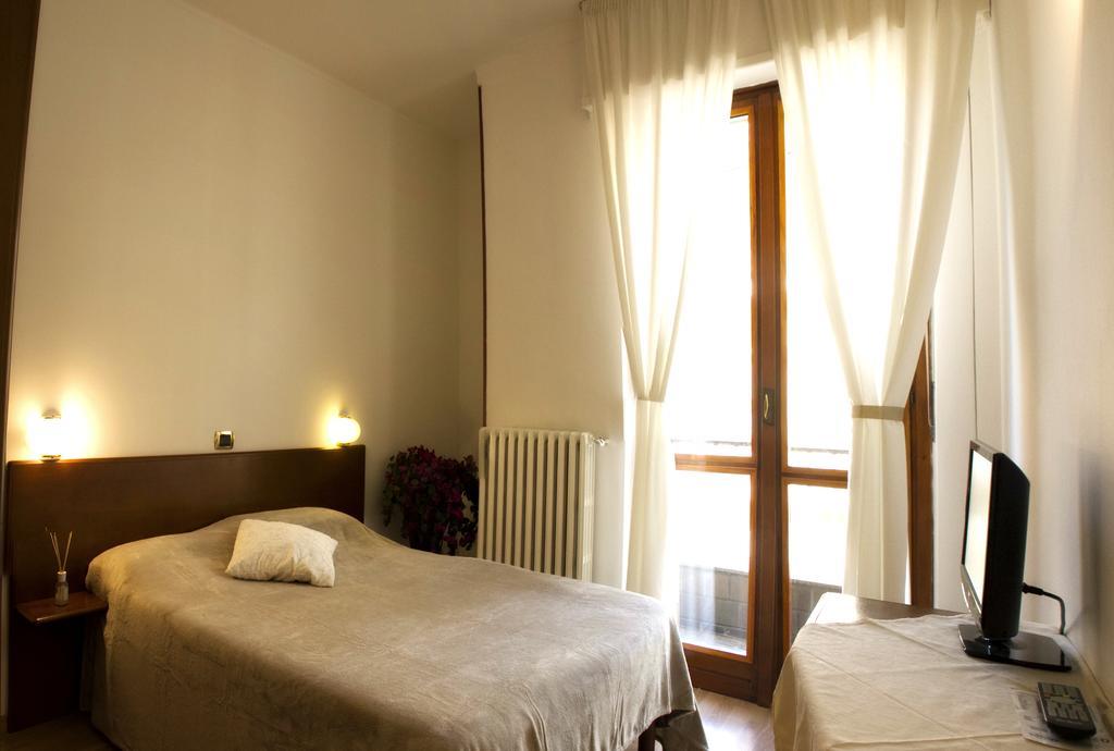 Domus Hotel İskenderiye Dış mekan fotoğraf